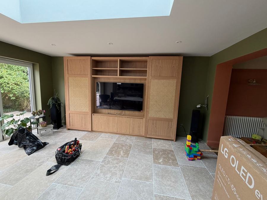 Finished media unit