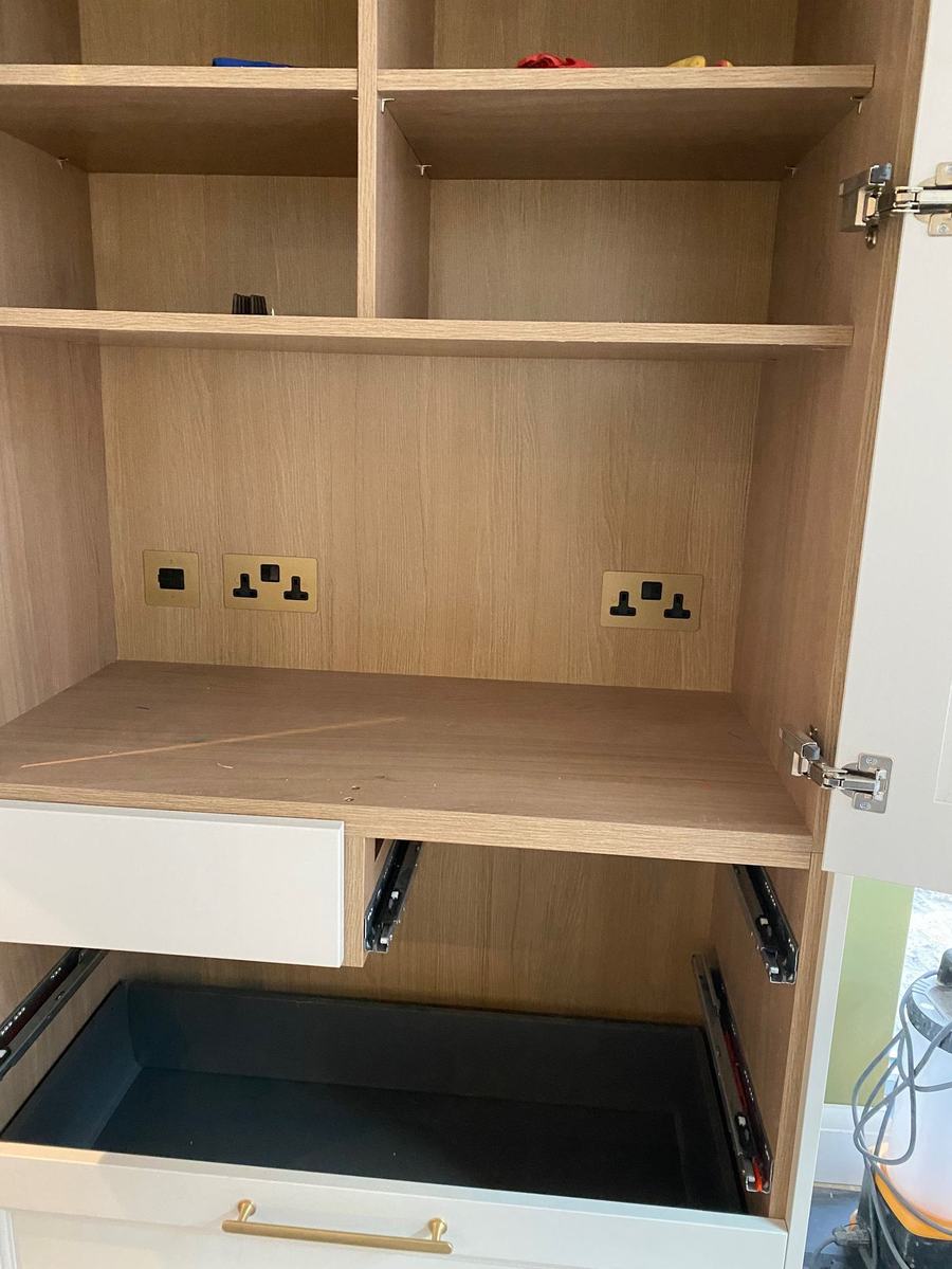 Coffee station electrical installation