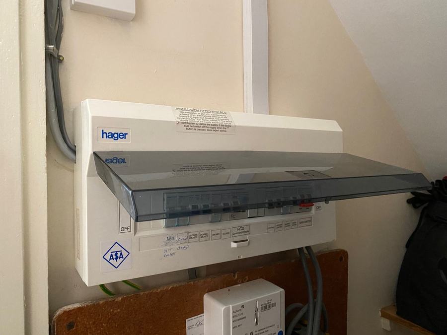 Consumer unit before replacement